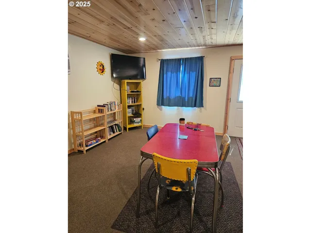 $150,000 | 970 2nd Street, North Powder, OR 97867