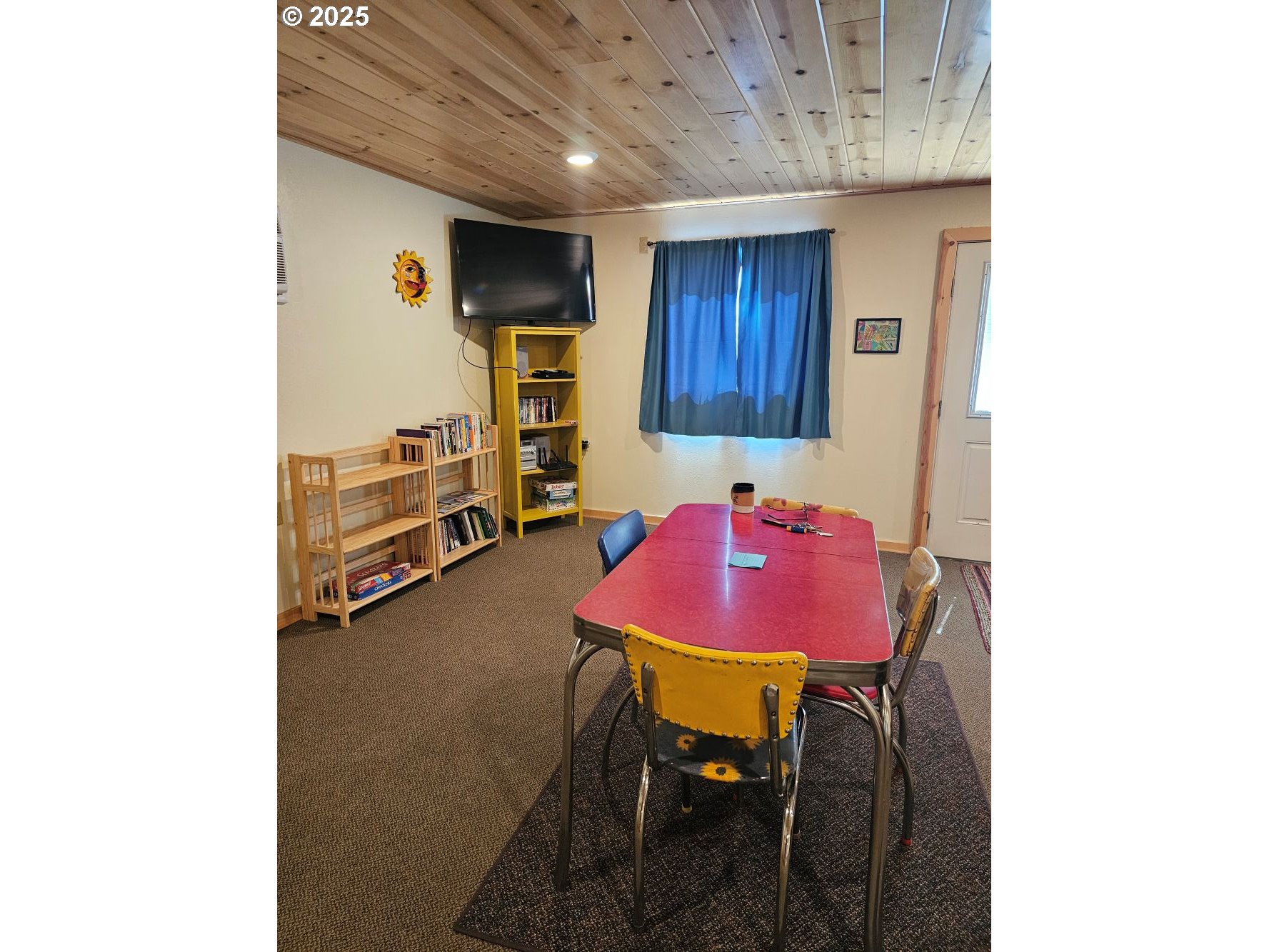 970 2nd Street North Powder, OR 97867 - Photo 2 of 14