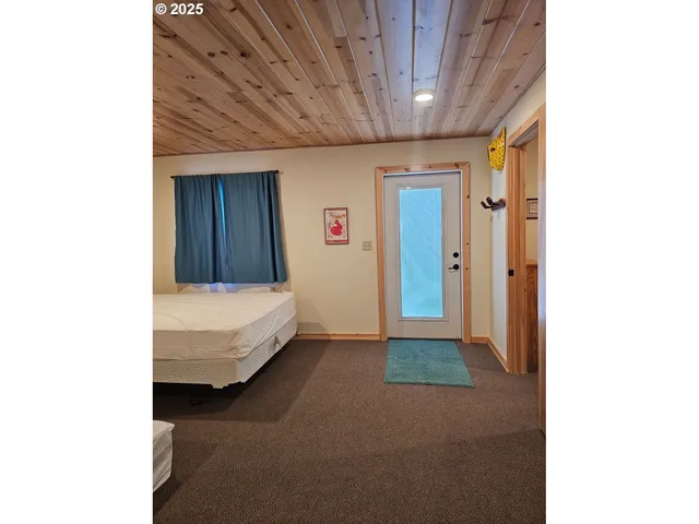 $150,000 | 970 2nd Street, North Powder, OR 97867