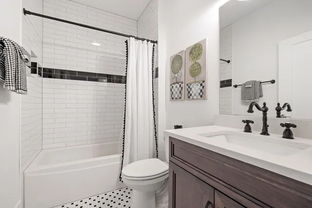 $440,000 | 13813 McKenna Court, Manhattan, IL 60442