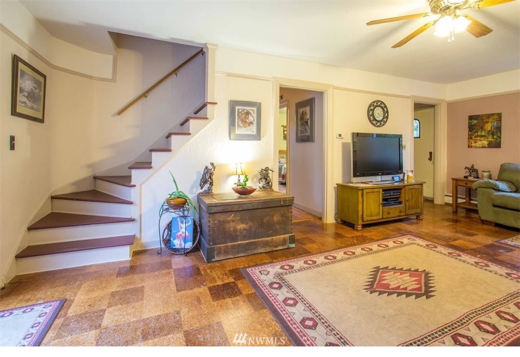1846 Newkirk Road Ferndale, WA 98248 - Photo 6 of 21 Gallery Image 6