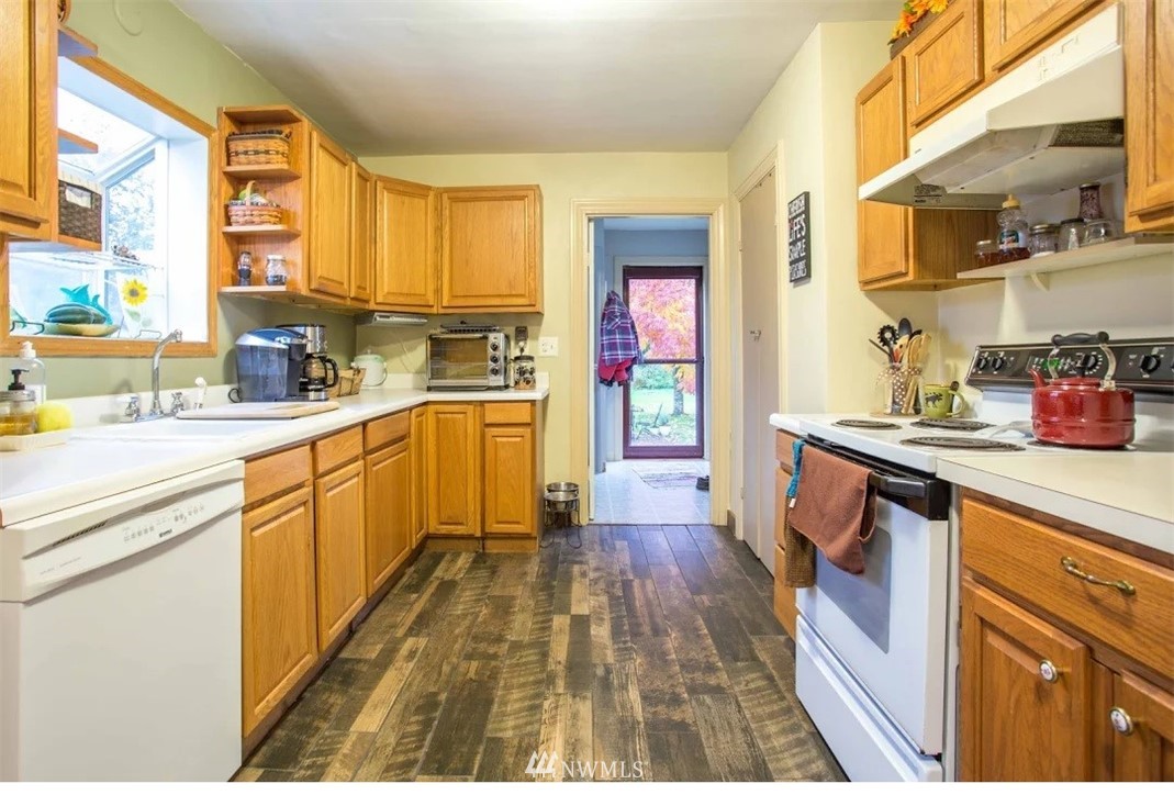 1846 Newkirk Road Ferndale, WA 98248 - Photo 8 of 21 Gallery Image 8