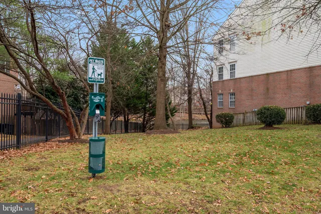 $284,900 | 8961 Town Center Circle, Unit 1310, Upper Marlboro, MD 20774