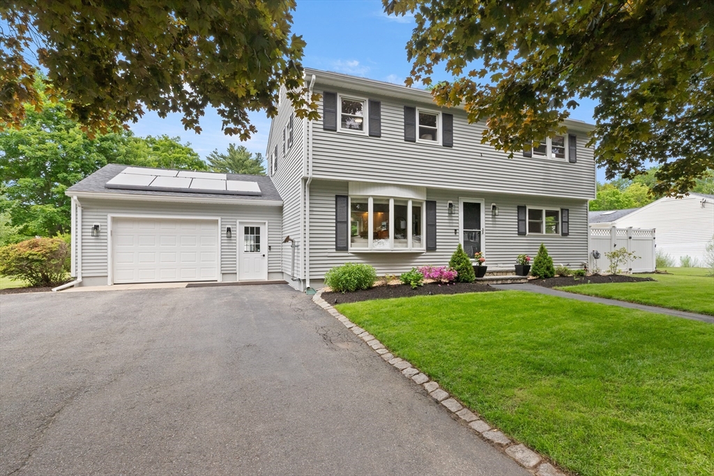 191 Lions Mouth Road Amesbury, MA 01913 - Photo 1 of 42