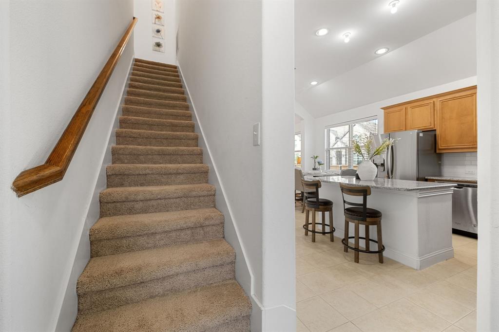 5504 Ripasso Street McKinney, TX 75070 - Photo 6 of 40 a view of entryway and hall