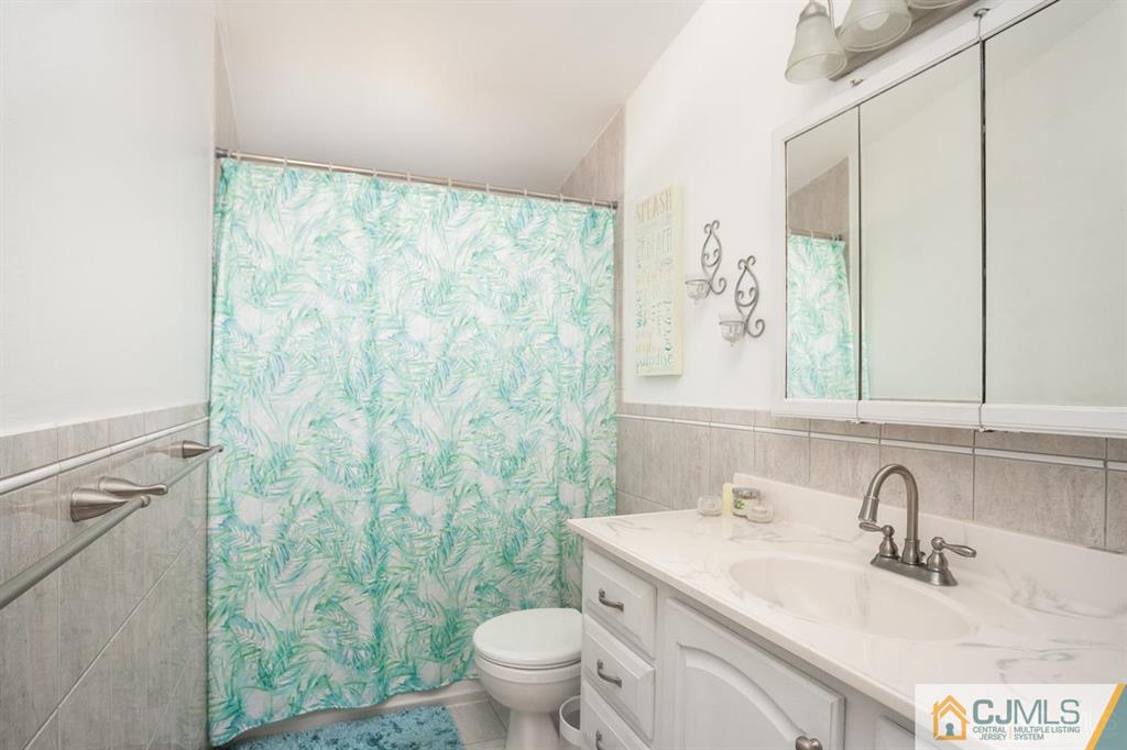26 Terrill Road Old Bridge, NJ 08857 - Photo 16 of 27 Gallery Image 16
