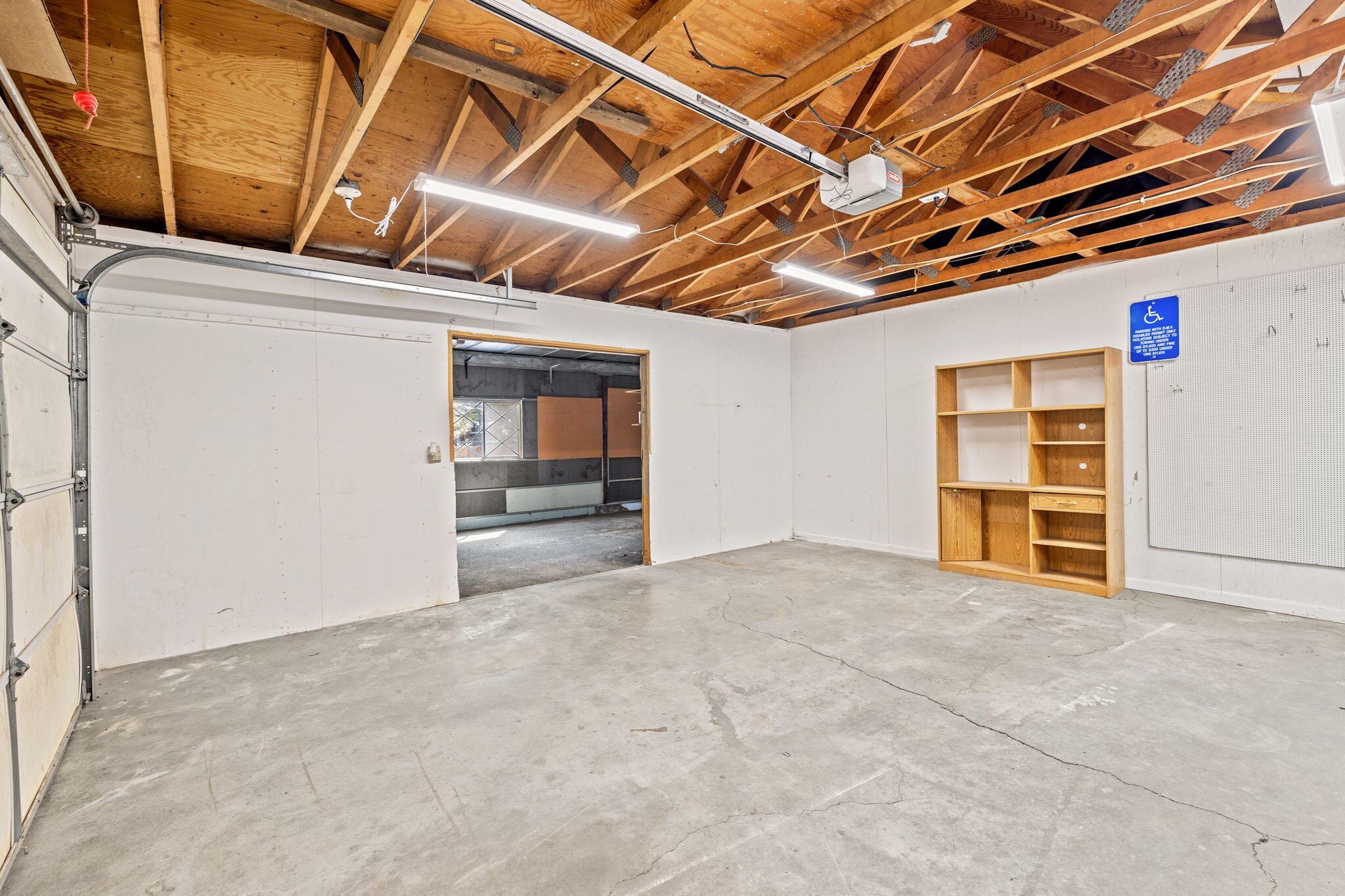 18995 Baker Road Bend, OR 97702 - Photo 41 of 63 63-web-or-mls-Riley Visuals-63
