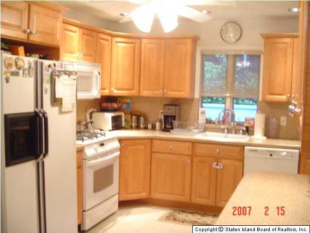 12 Hunton Street Staten Island, NY 10304 - Photo 2 of 2 Additional Photo
