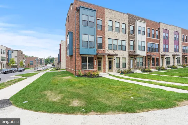 $510,000 | 4770 Towne Square Boulevard, Suitland, MD 20746