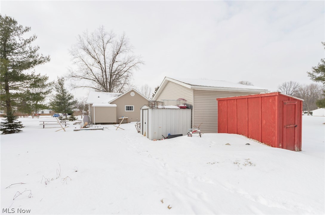 459 Annis Road Amherst, OH 44001 - Photo 33 of 34 Gallery Image 33