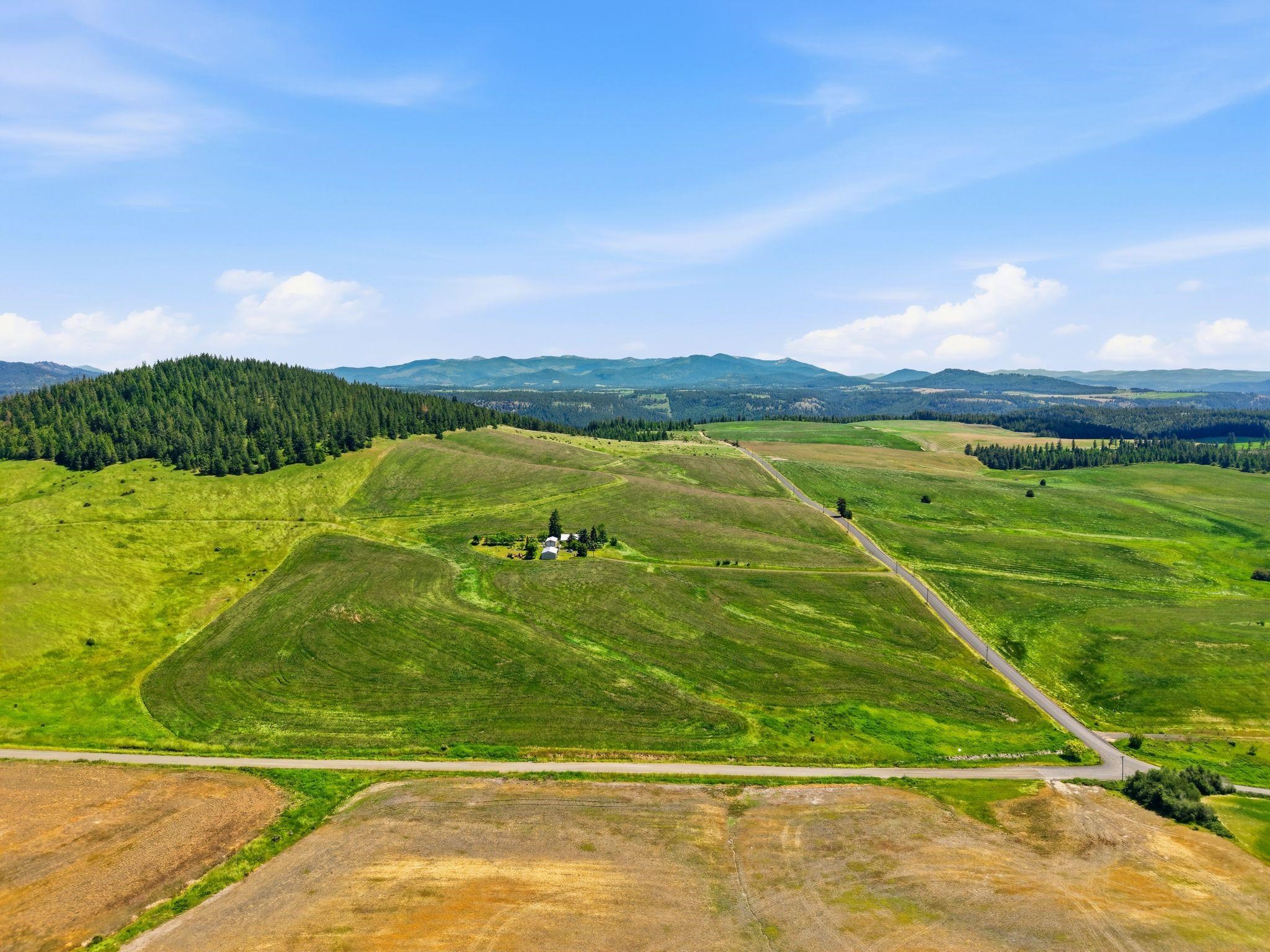 2157 West Rolling Hills Road Worley, ID 83876 - Photo 6 of 22
