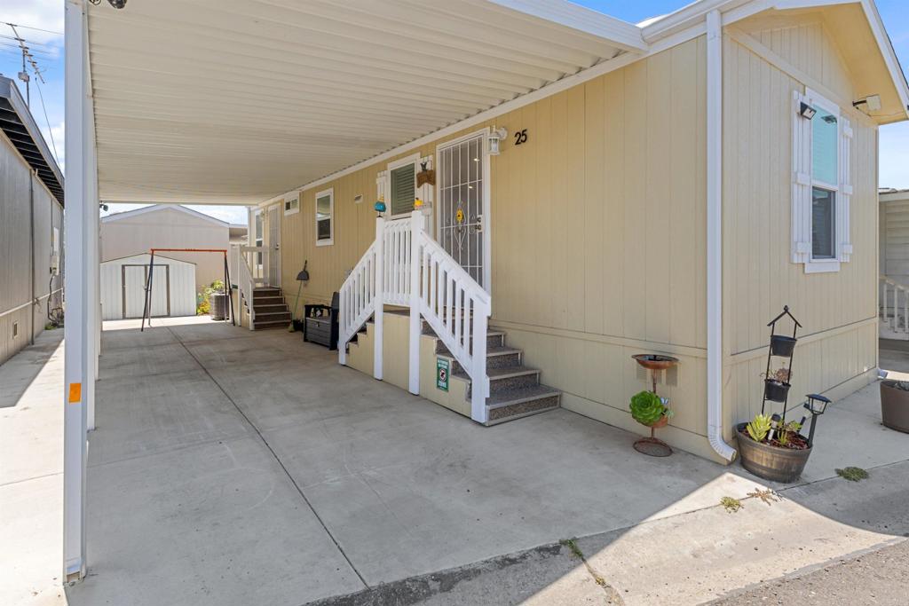 3221 Bancroft Drive, Unit 25 Spring Valley, CA 91977 - Photo 2 of 17 a view of an entryway