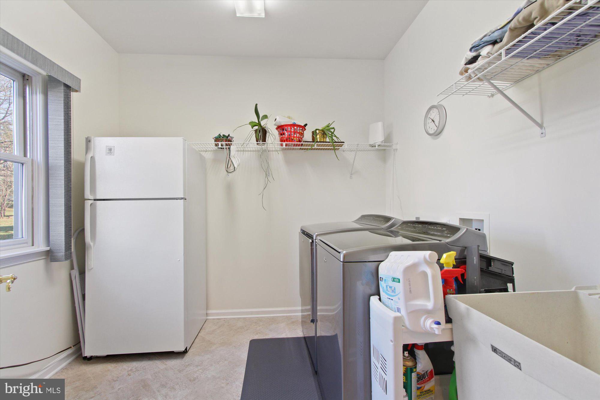 6410 Dublin Road Harrisburg, PA 17111 - Photo 19 of 30 Laundry