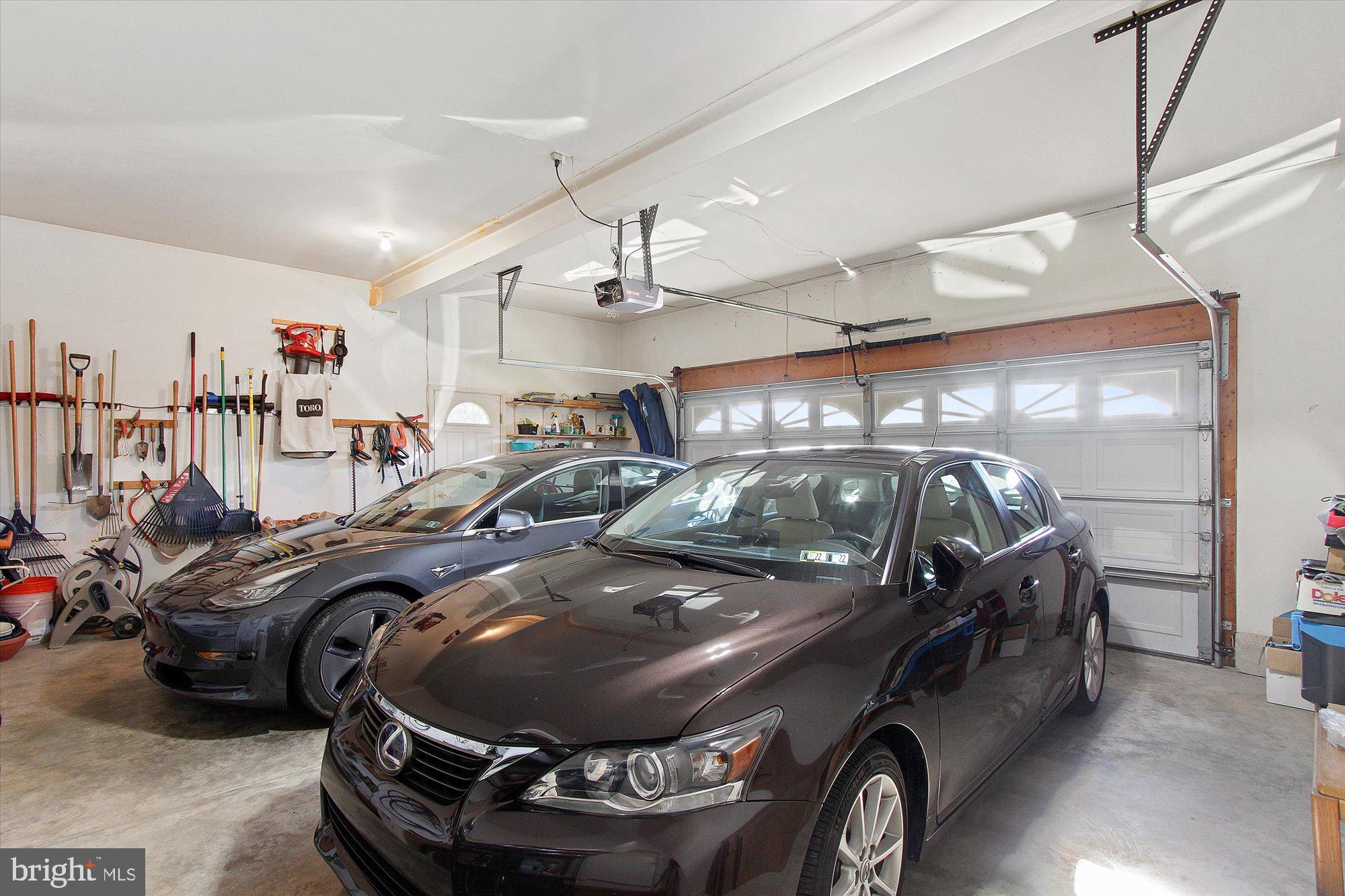 6410 Dublin Road Harrisburg, PA 17111 - Photo 22 of 30 2 Car Garage
