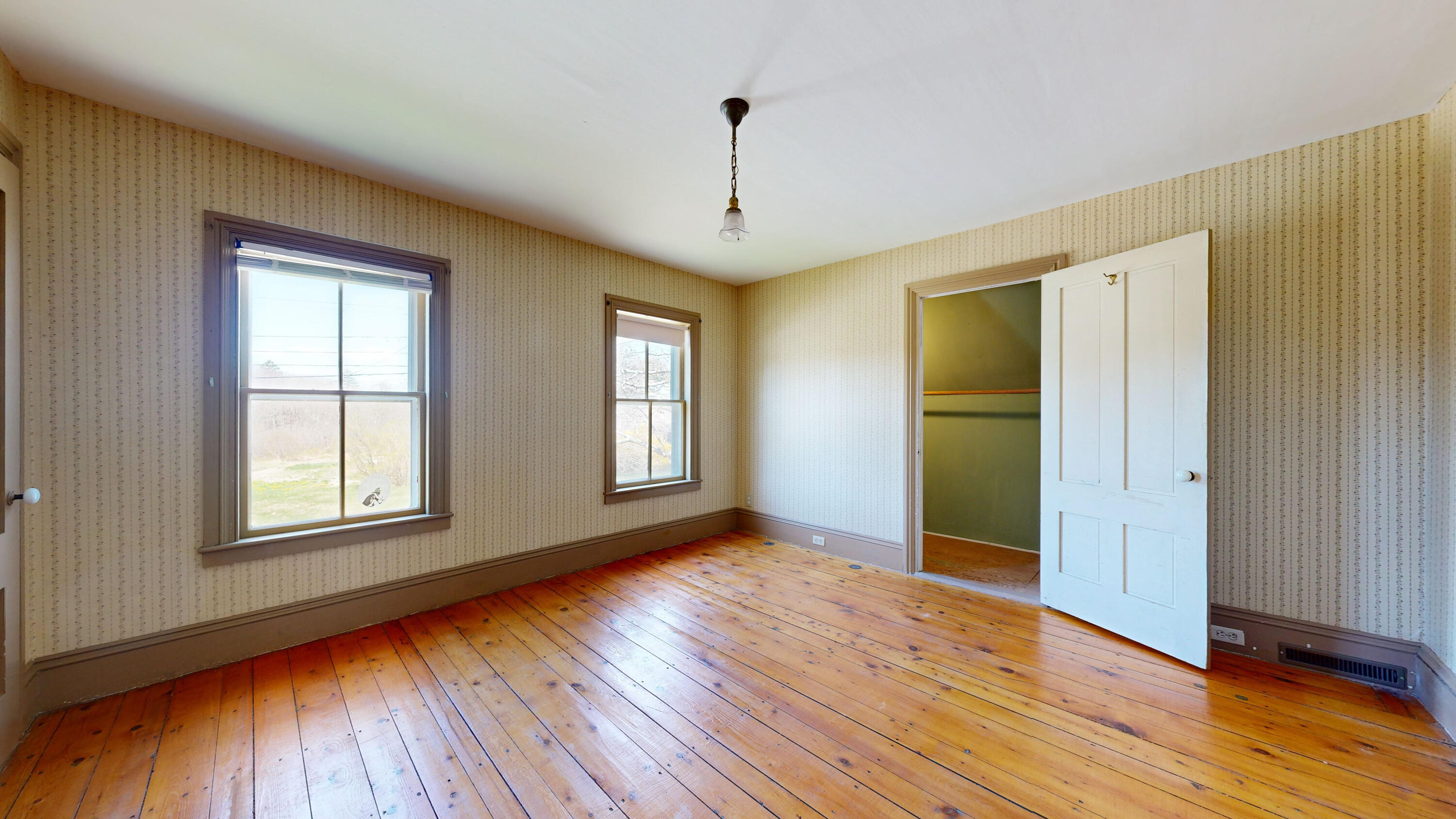 879 River Road Tenants Harbor, ME 04860 - Photo 33 of 58 879-River-Road-05072024_154456