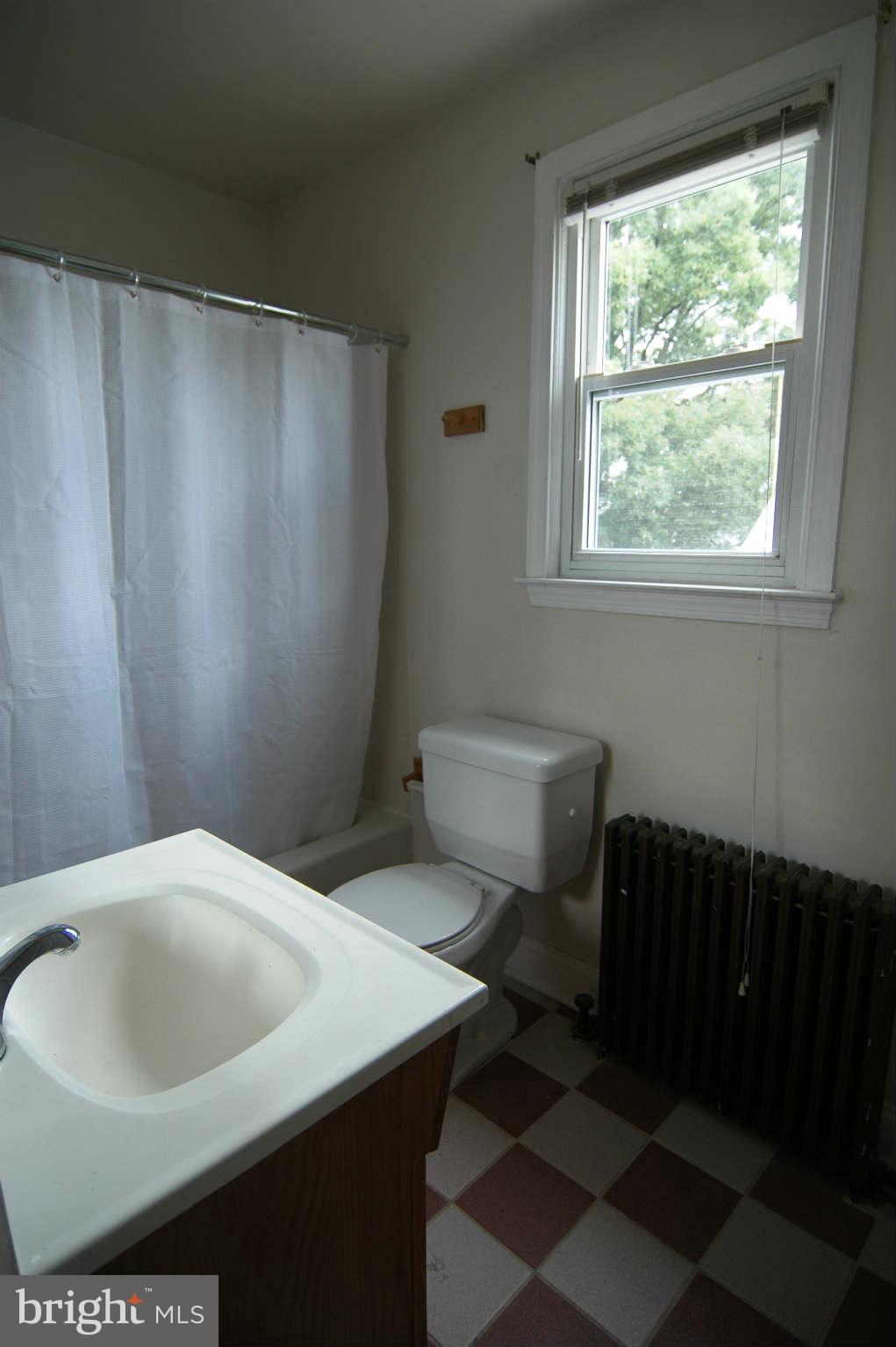 2605 Wycliffe Road Baltimore, MD 21234 - Photo 12 of 19 Bath (Master)