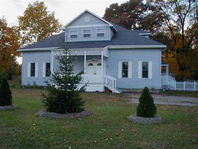 8579 North McKinley Road Flushing, MI 48433 - Photo 1 of 5 20233176.JPG