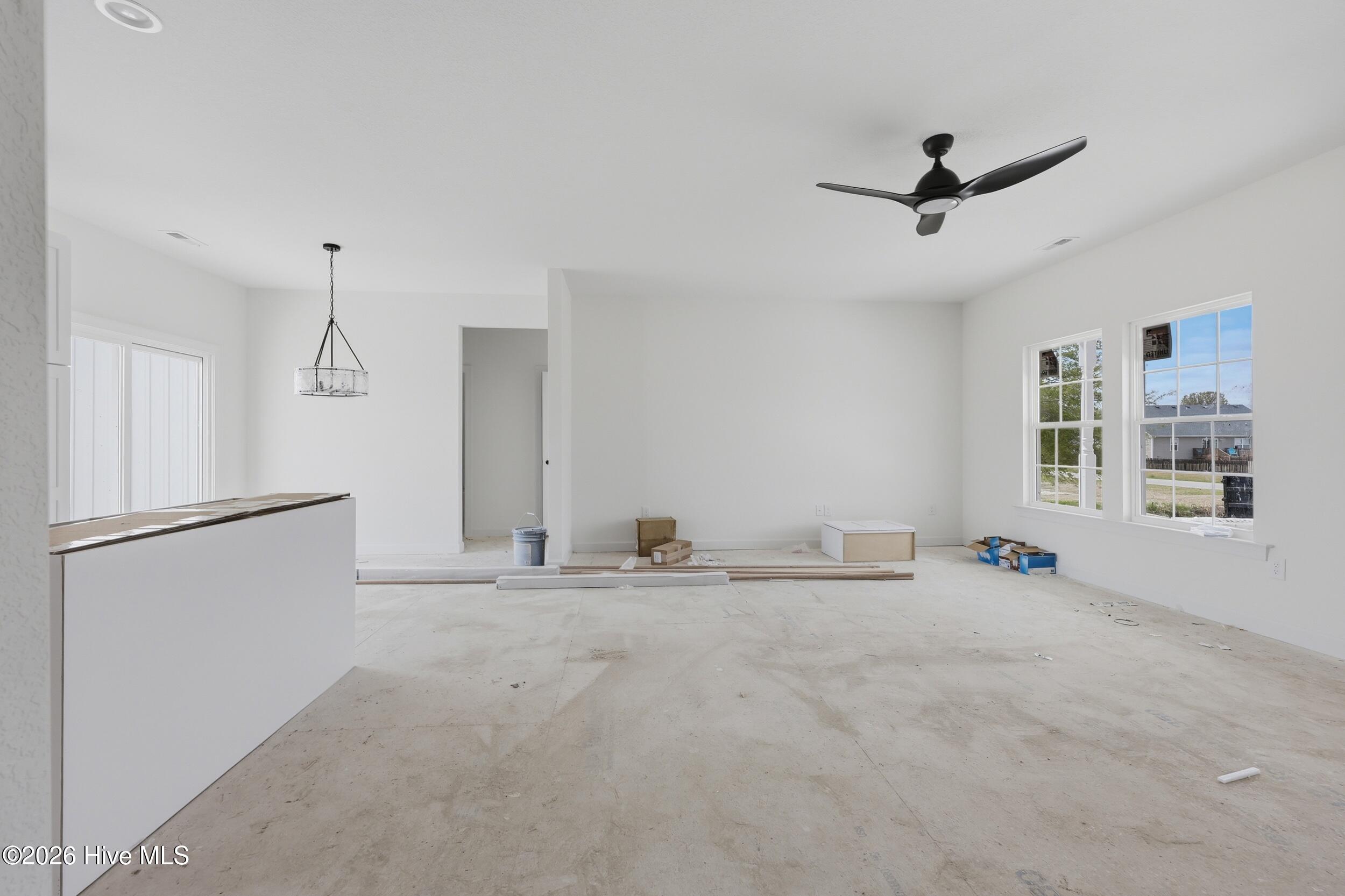 1282 Florida Road Elizabeth City, NC 27909 - Photo 3 of 20 great room