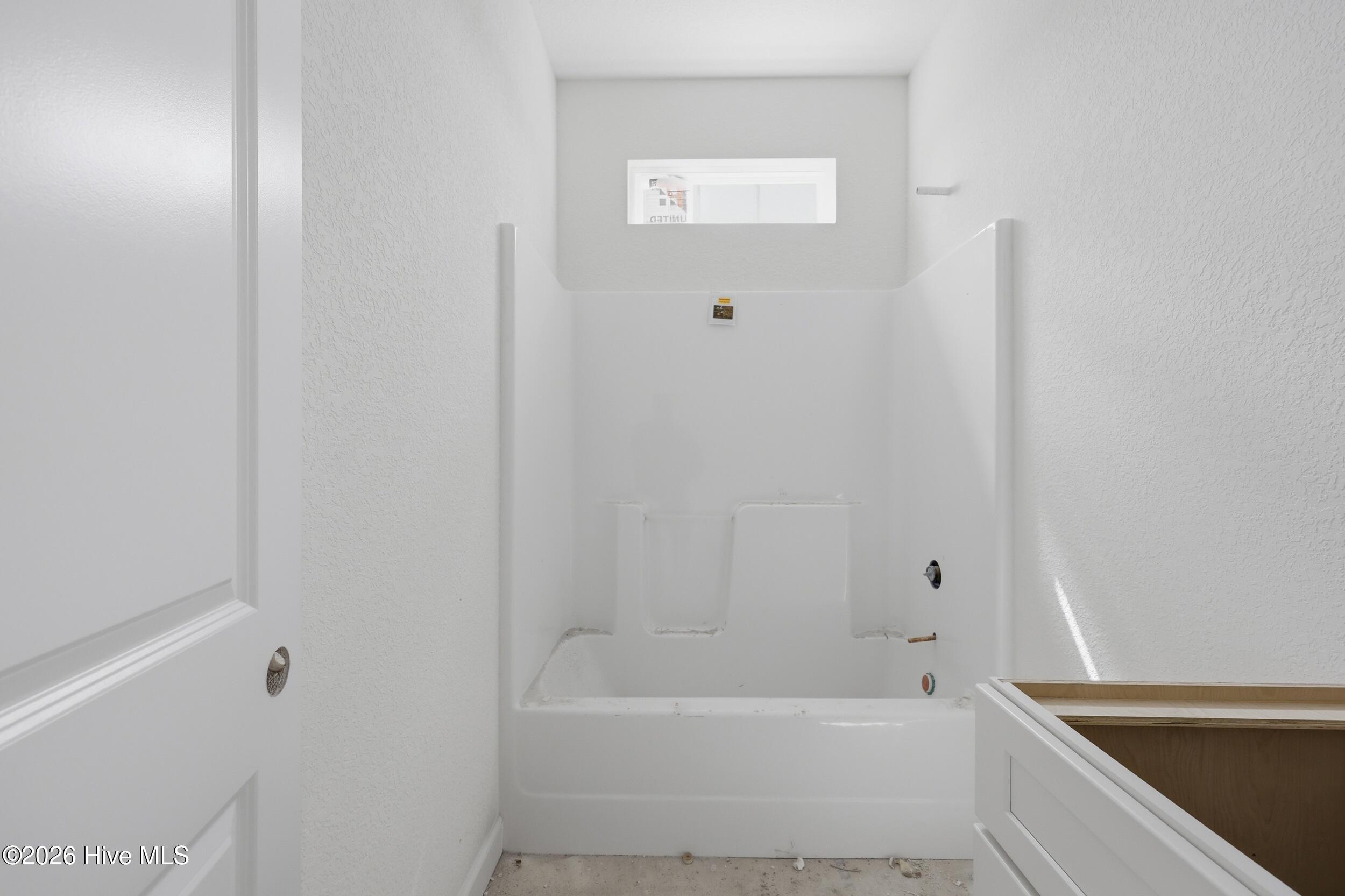 1282 Florida Road Elizabeth City, NC 27909 - Photo 7 of 20 guest bath