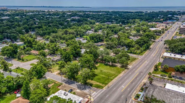 $329,000 | 320 North Pace Boulevard, Pensacola, FL 32501