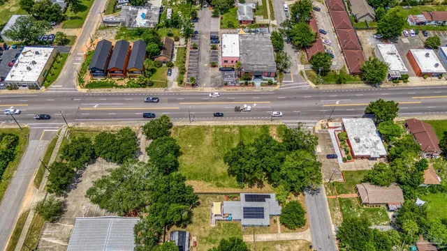 $329,000 | 320 North Pace Boulevard, Pensacola, FL 32501