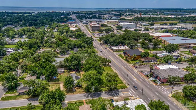 $329,000 | 320 North Pace Boulevard, Pensacola, FL 32501