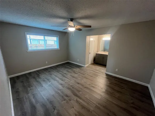 $2,200 | 1733 Leicester Street, Garland, TX 75044