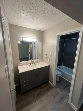 $2,200 | 1733 Leicester Street, Garland, TX 75044