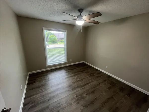 $2,200 | 1733 Leicester Street, Garland, TX 75044