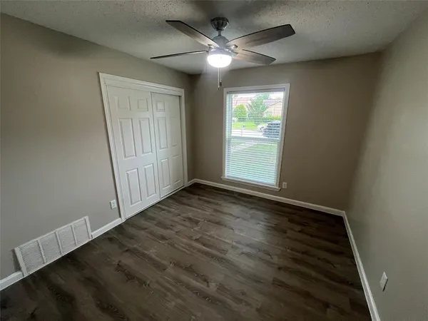 $2,200 | 1733 Leicester Street, Garland, TX 75044
