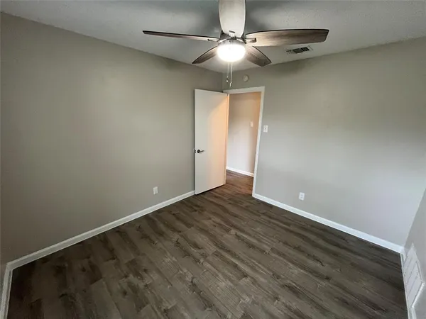 $2,200 | 1733 Leicester Street, Garland, TX 75044