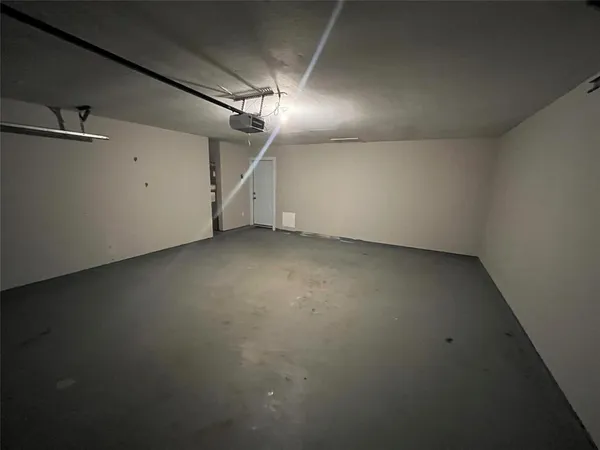 $2,200 | 1733 Leicester Street, Garland, TX 75044