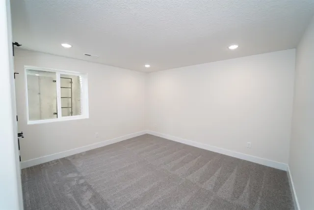 $430,000 | 2337 South Nicole Street, Andover, KS 67002