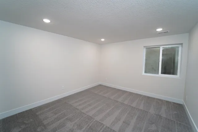 $430,000 | 2337 South Nicole Street, Andover, KS 67002