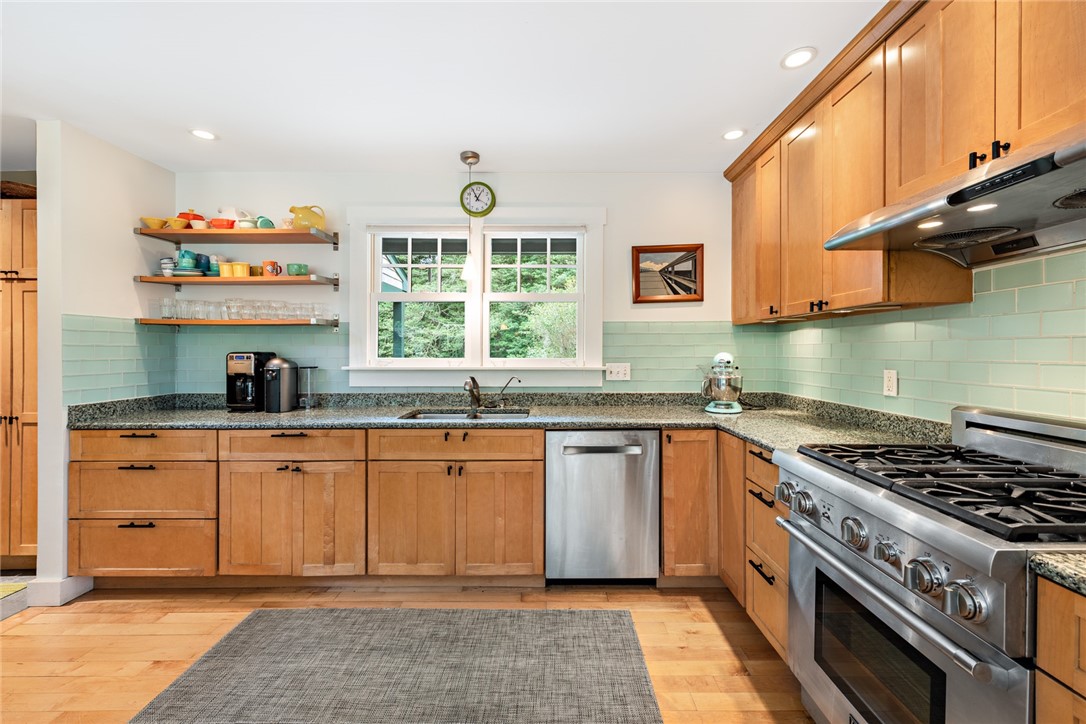 260 John Dyer Road Little Compton, RI 02837 - Photo 24 of 49