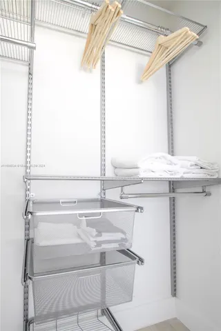 $2,650 | 6238 Southwest 59th Place, Unit 10, South Miami, FL 33143