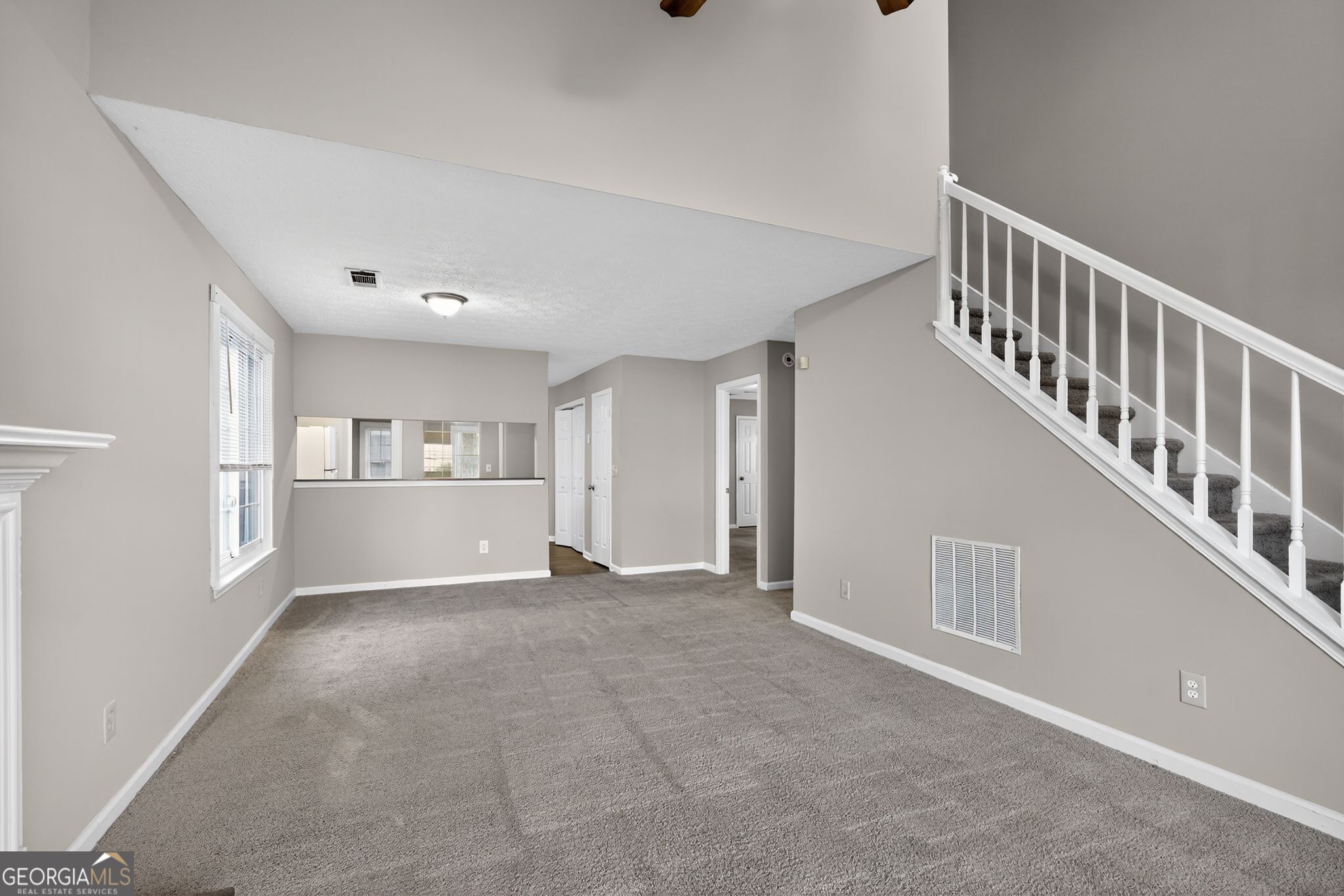 3751 Oakwood Manor Court Decatur, GA 30032 - Photo 7 of 33 a view of an empty room with a window