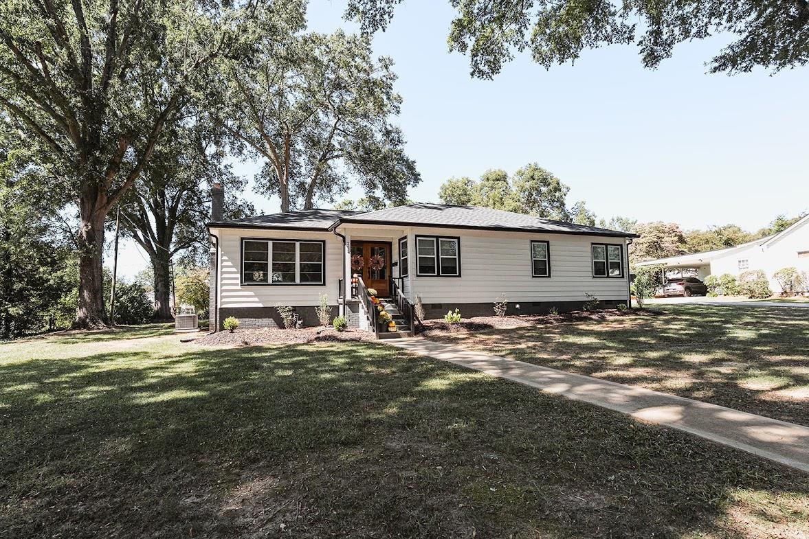 202 Pine Street Gaffney, SC 29340 - Photo 3 of 44