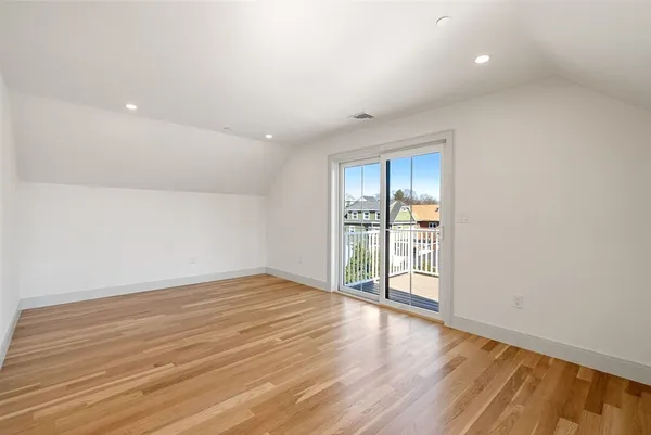 $699,900 | 6-8 South Street, Unit 3, Stoneham, MA 02180