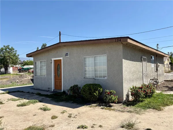 $2,495 | 134 East Cluster Street, San Bernardino, CA 92408