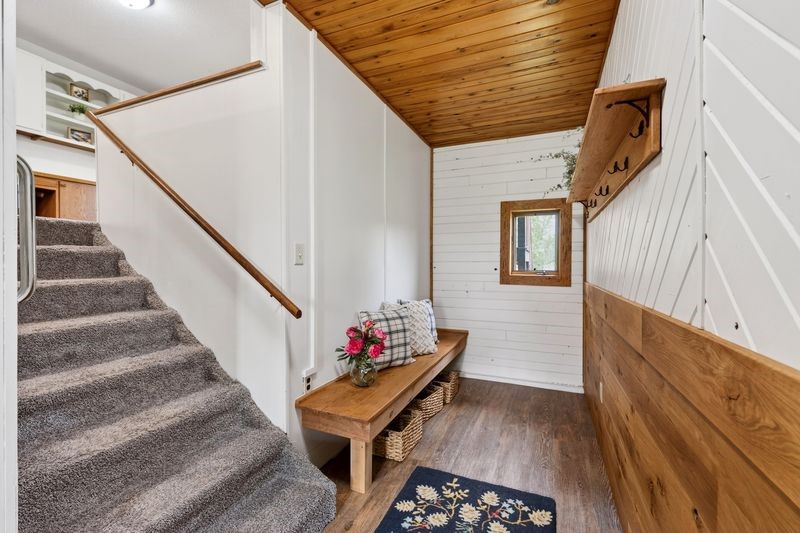 5581 North 9th Street Spooner, WI 54801 - Photo 7 of 50