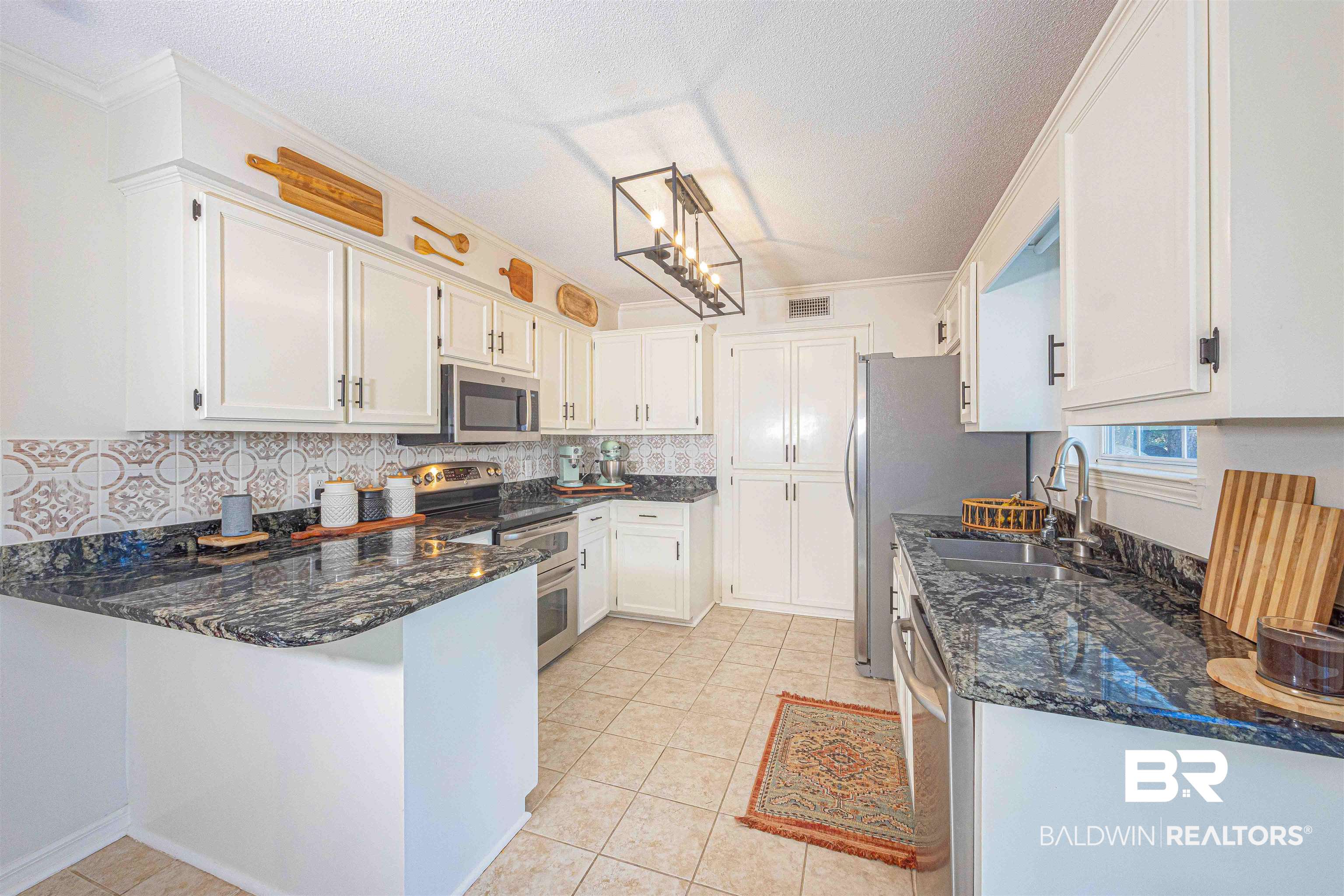 608 Ridgewood Drive Daphne, AL 36526 - Photo 13 of 48 Gallery Image 13