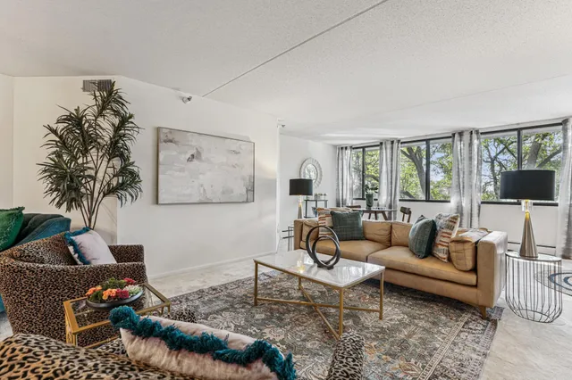 $319,900 | 600 4th Street Southwest, Unit 406, Rochester, MN 55902