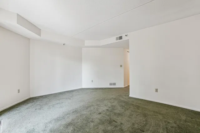 $319,900 | 600 4th Street Southwest, Unit 406, Rochester, MN 55902