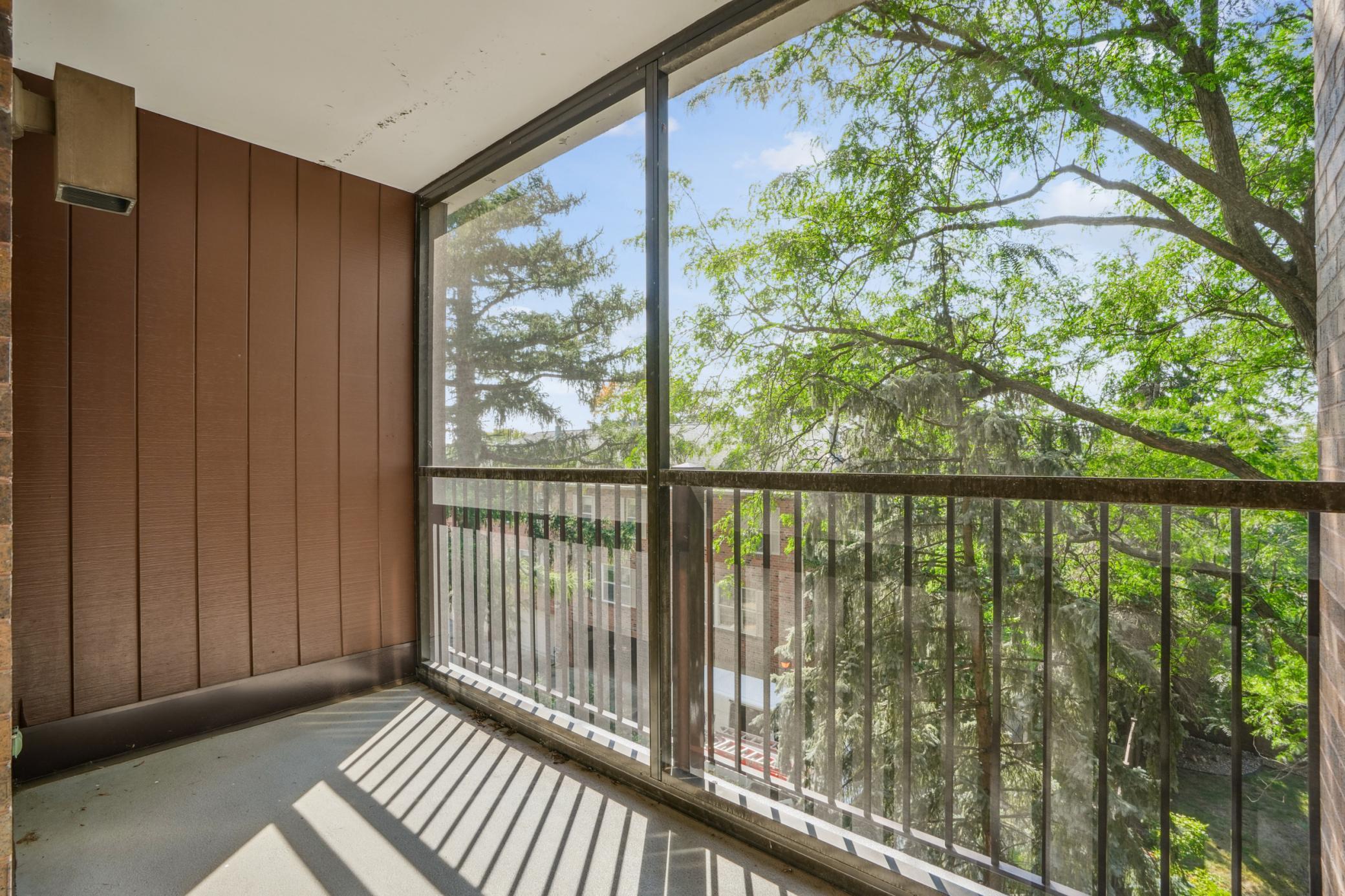 600 4th Street Southwest, Unit 406 Rochester, MN 55902 - Photo 36 of 43