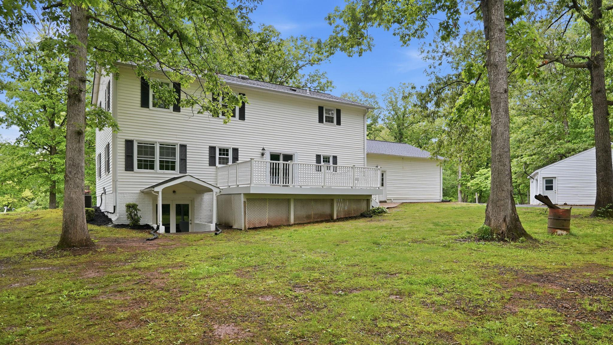 10550 Brent Town Road Catlett, VA 20119 - Photo 5 of 52 Ideal Property for Entertaining & Gatherings.