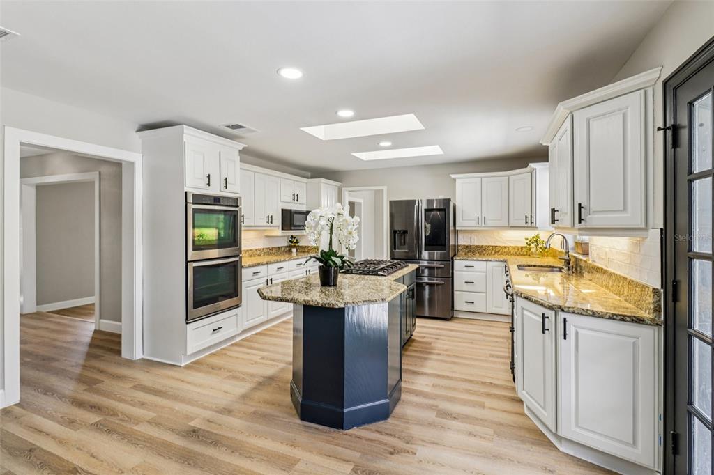 610 Spring Valley Road Altamonte Springs, FL 32714 - Photo 15 of 85