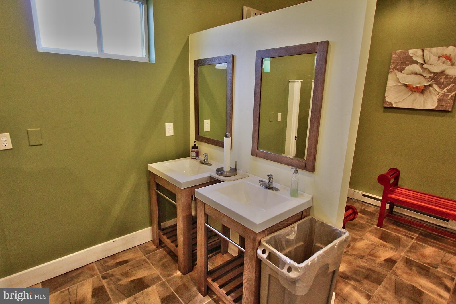 6818 River Road Fredericksburg, VA 22407 - Photo 22 of 30 Barn/Venue Women's Restroom Area