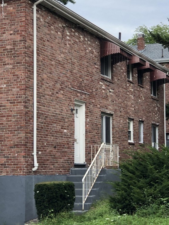 275-277 Corey Road, Unit 2 Boston, MA 02135 - Photo 19 of 20