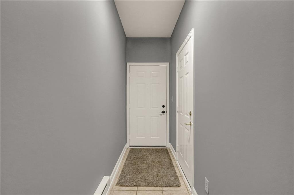 1033 Falcon Ridge Indianapolis, IN 46280 - Photo 3 of 52 Gallery Image 3
